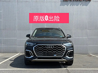 AUDI Q5L 2022