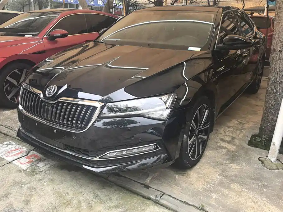 Аукционный лист SKODA SUPERB 2019