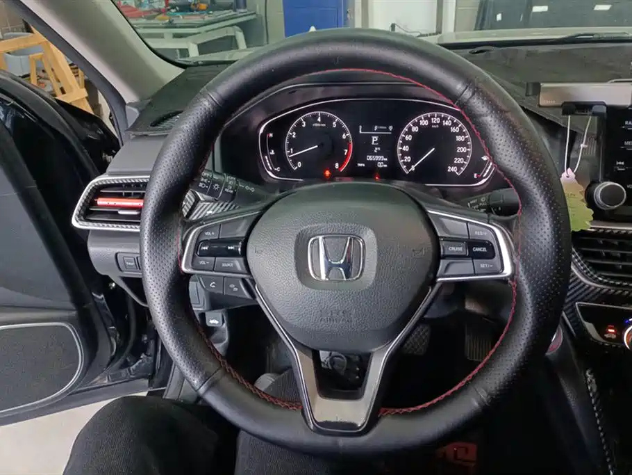 HONDA ACCORD 2018