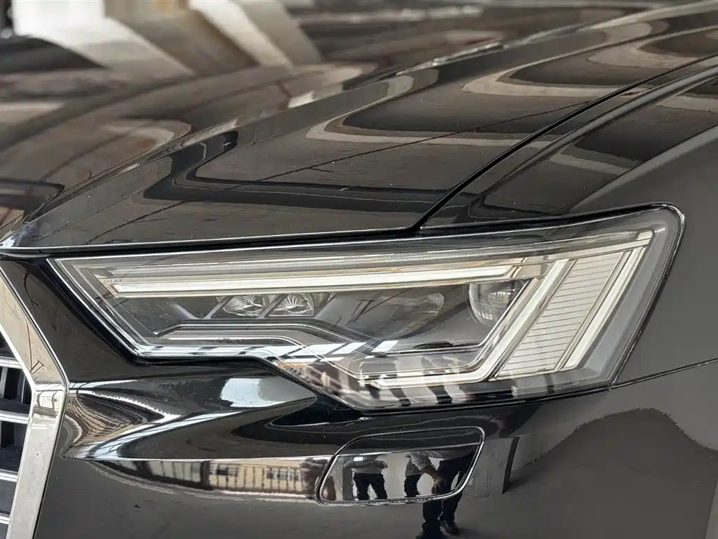 AUDI A6L 2020