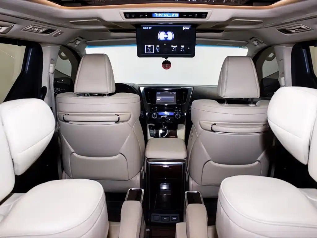 TOYOTA ALPHARD 2016