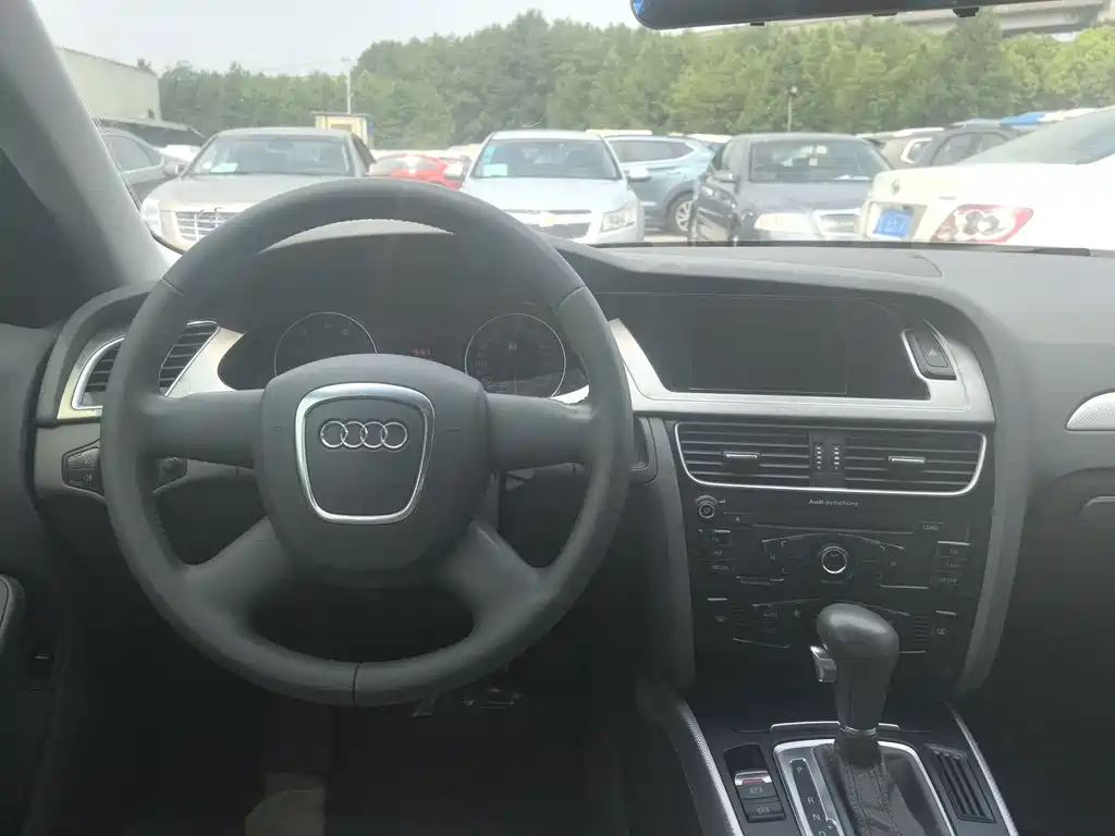 AUDI A4L 2009