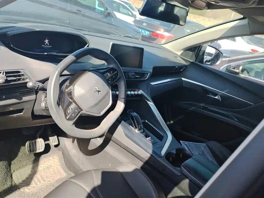 PEUGEOT 4008 2019