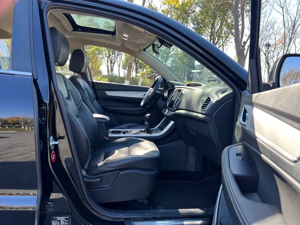 GEELY AUTO VISION X6 2019