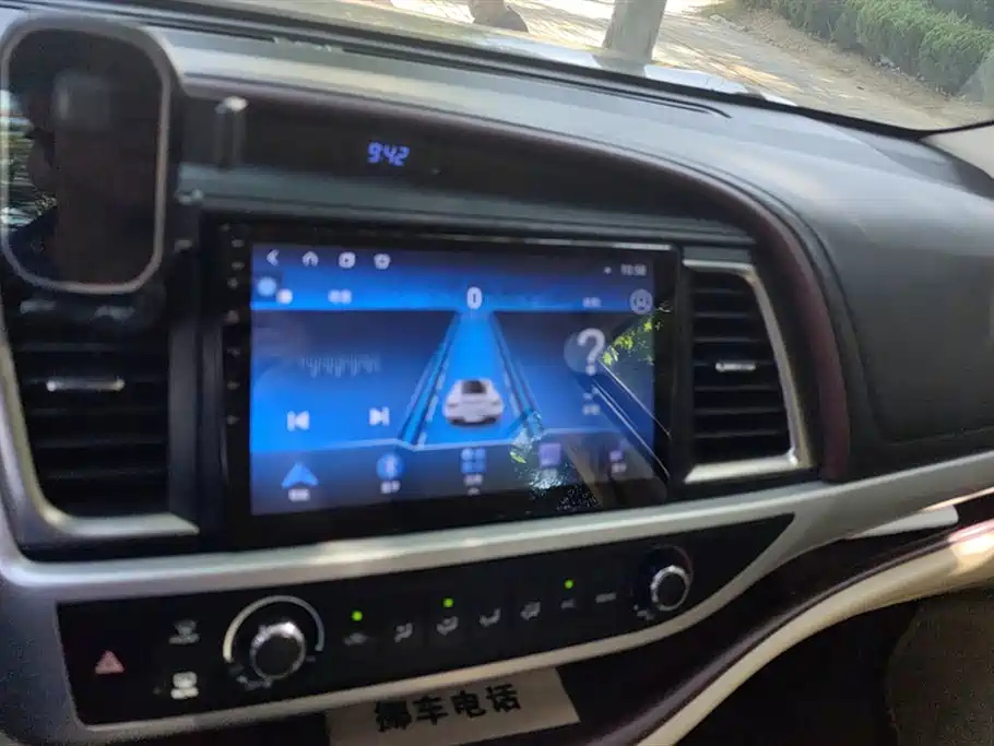 TOYOTA HIGHLANDER 2017