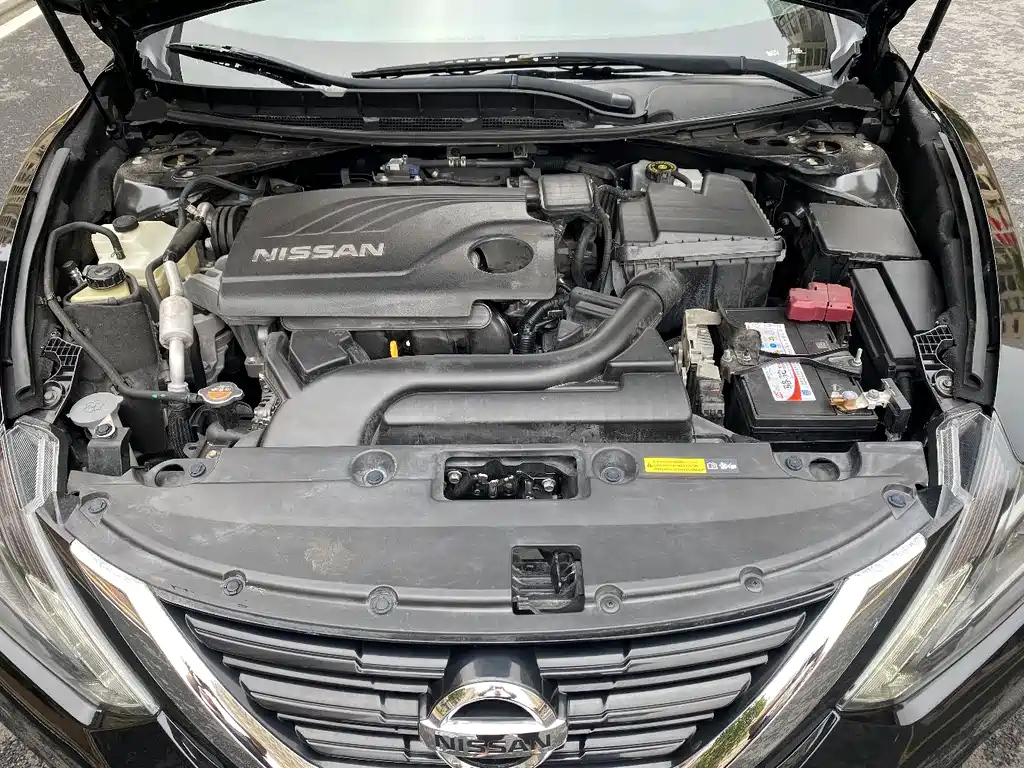 NISSAN TEANA 2018