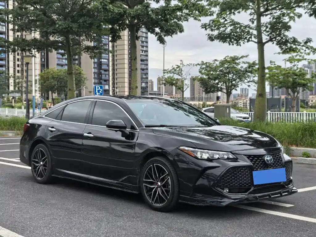 TOYOTA AVALON 2019