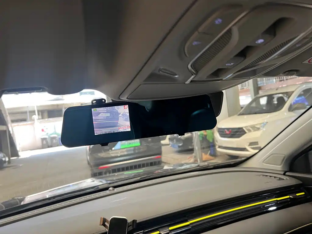 ROEWE RX5 2021