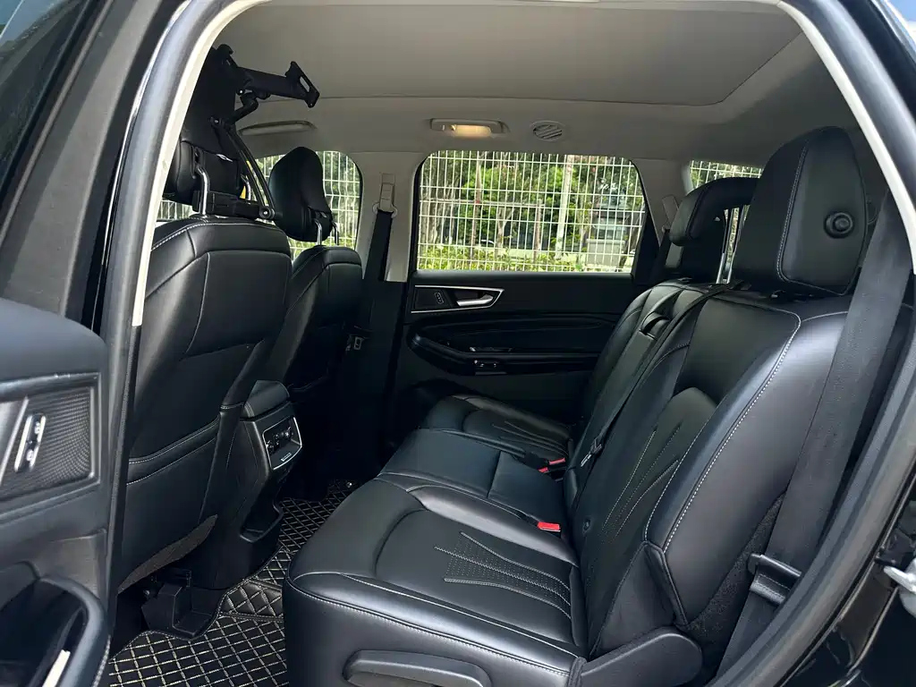 FORD EDGE 2021