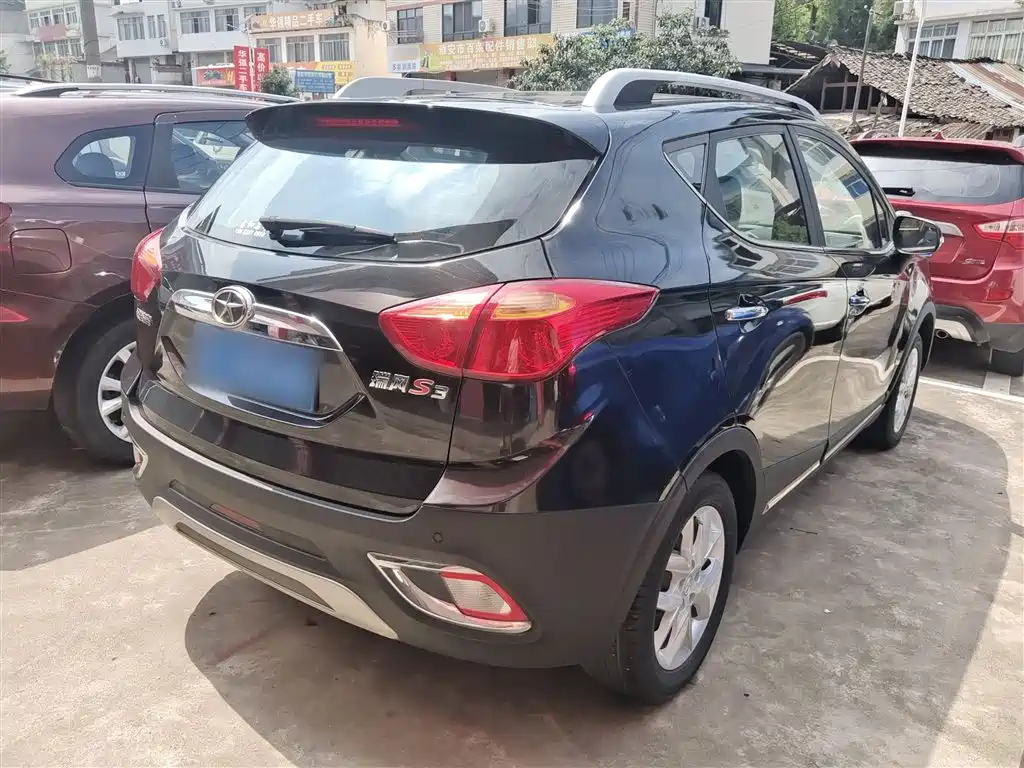 JAC REFINE S3 2014