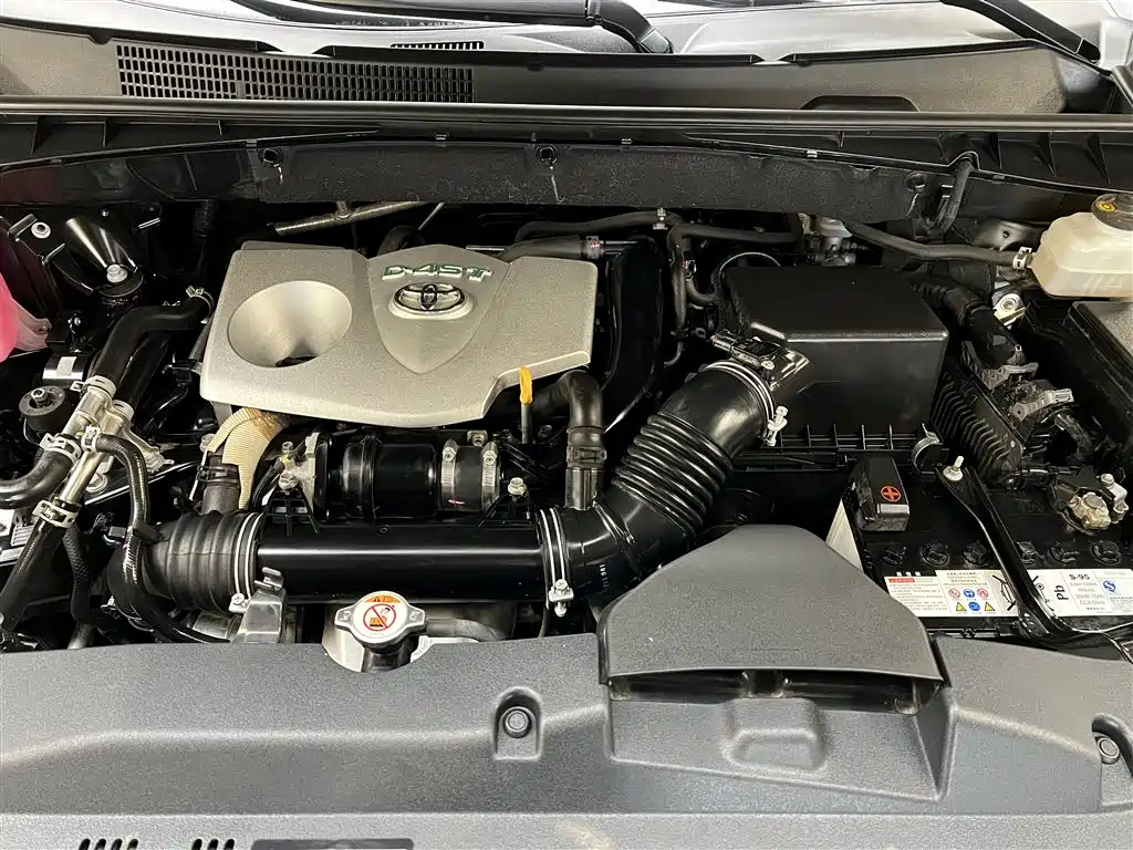 TOYOTA HIGHLANDER 2019