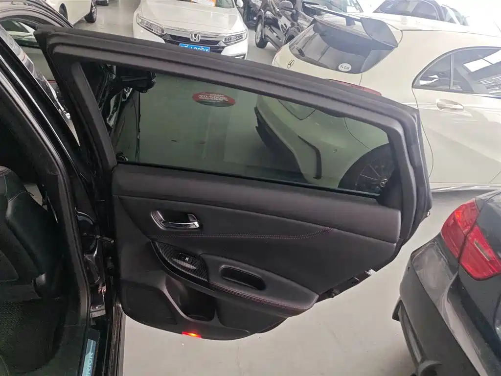 HONDA SI PLATINUM 2015