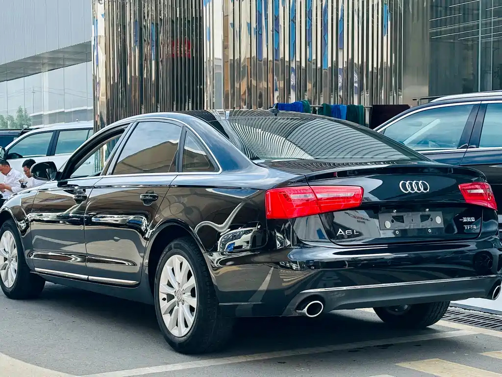 AUDI A6L 2012