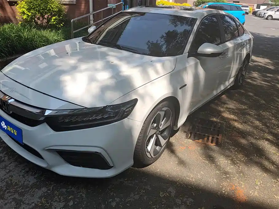 HONDA INSPIRE 2019
