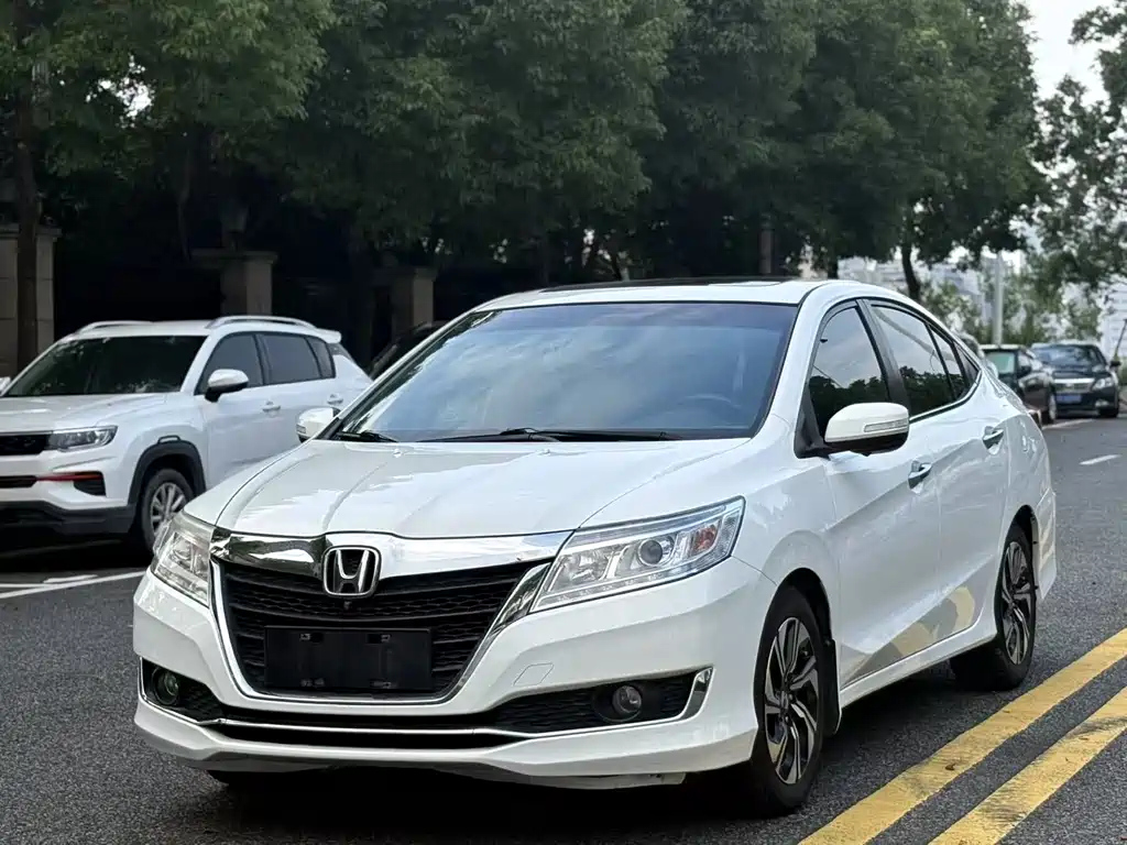 HONDA CRIDER 2016