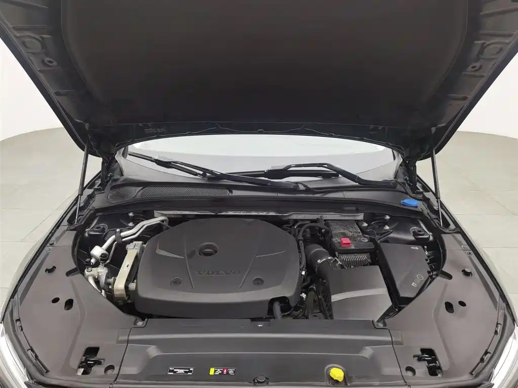 VOLVO S90 2018