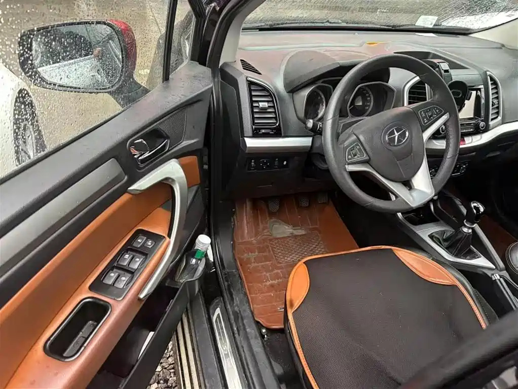 JAC REFINE S3 2014