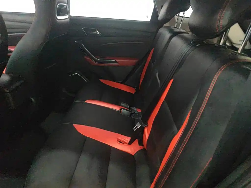 LEOPAARD CS9 2017