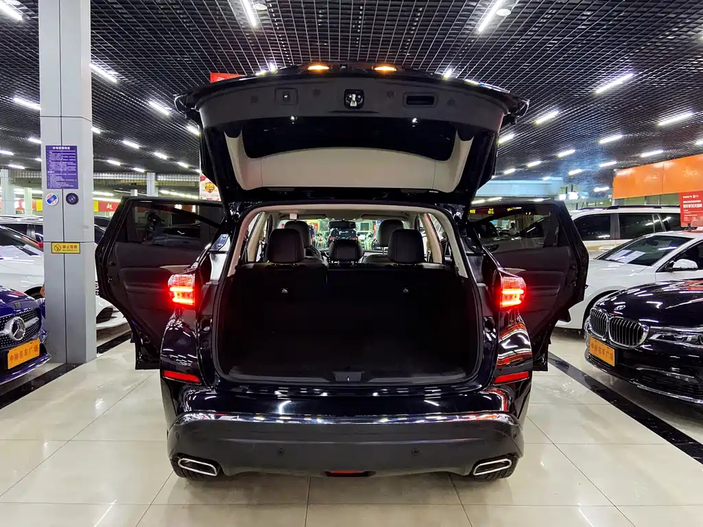 NISSAN MURANO 2020