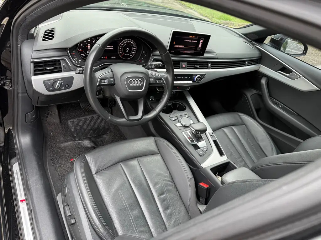 AUDI A4 IMPORT 2020