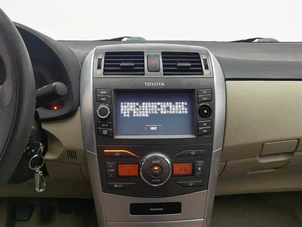 TOYOTA COROLLA 2013