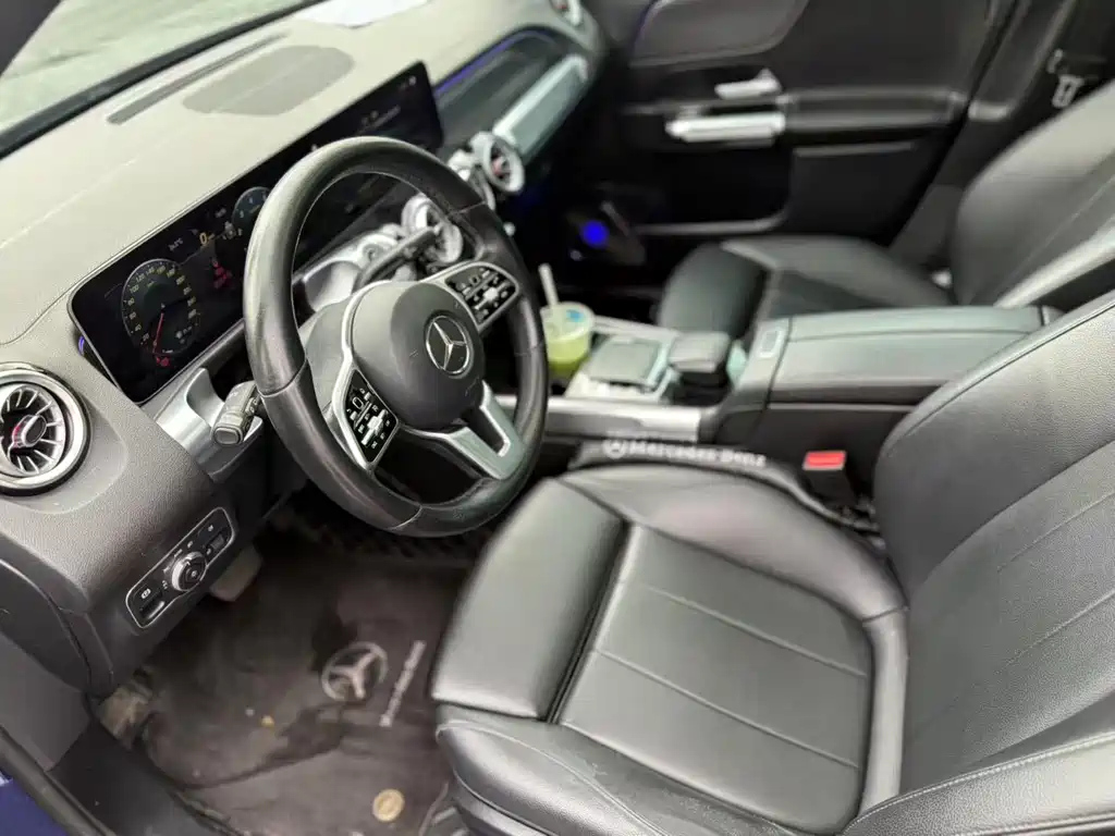 MERCEDES BENZ GLB 2020