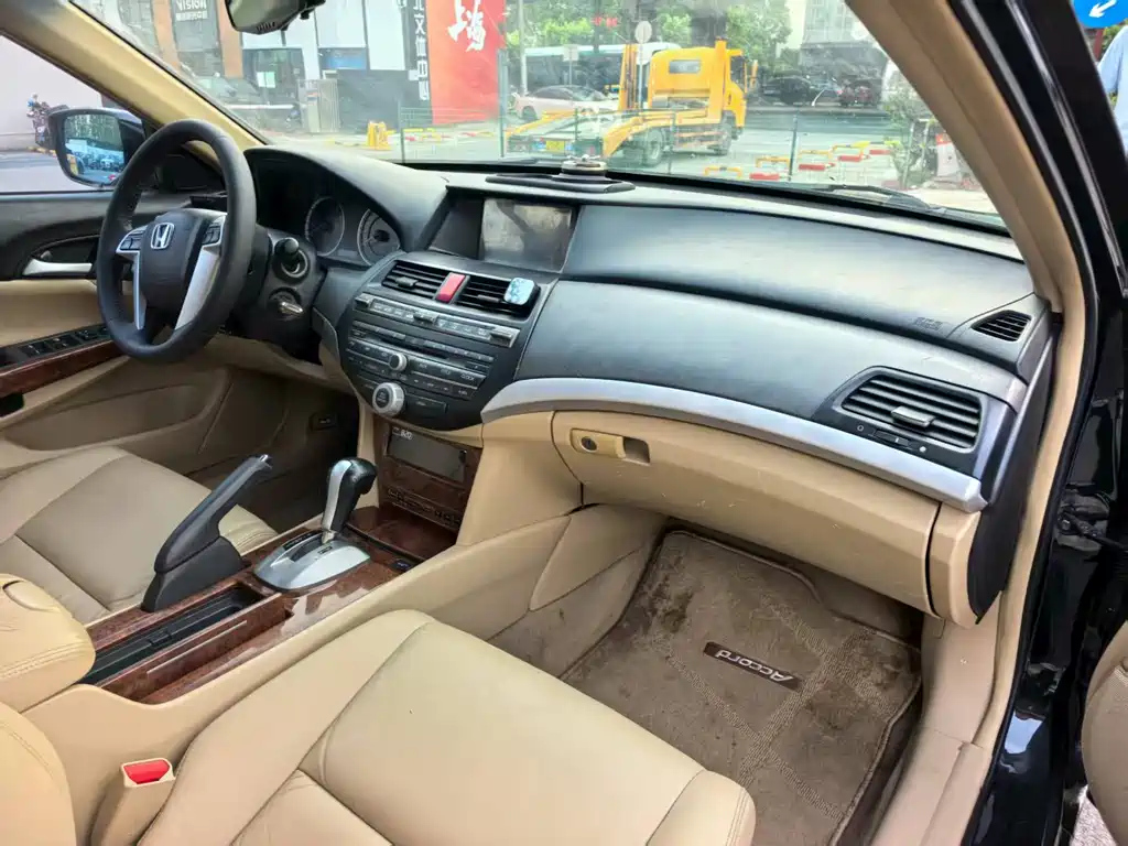 HONDA ACCORD 2009