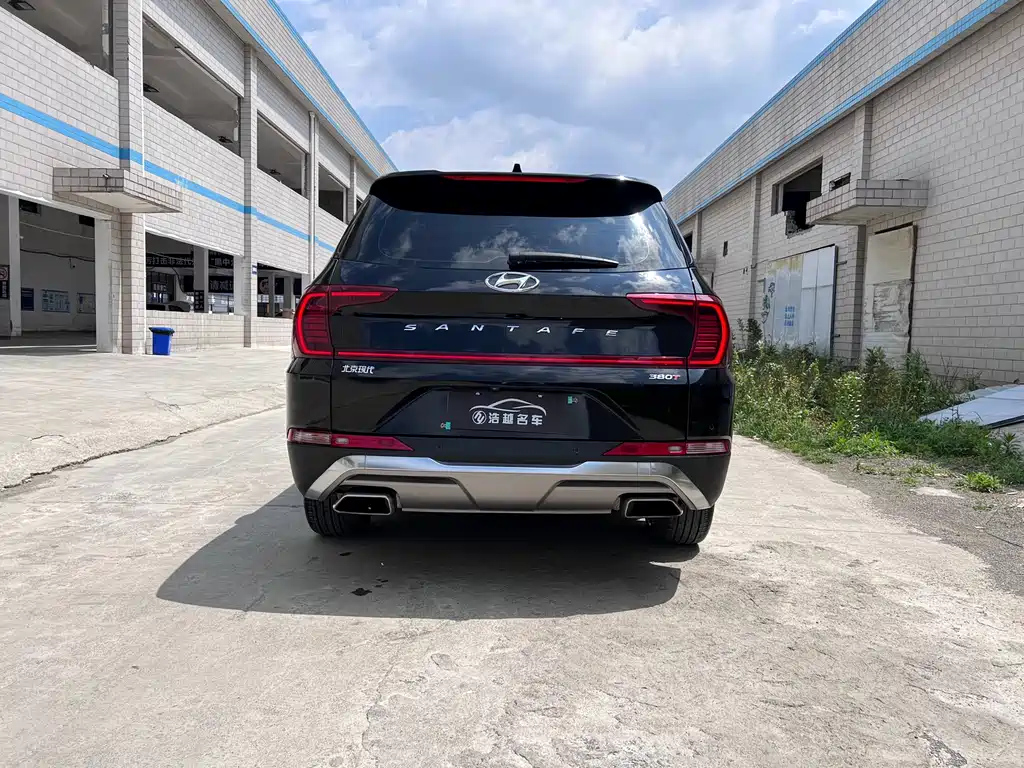 HYUNDAI SANTAFE 2020