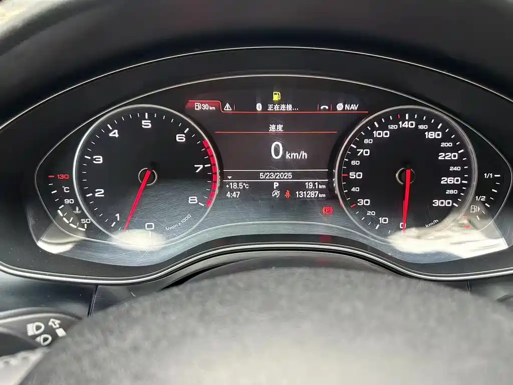 AUDI A6L 2012