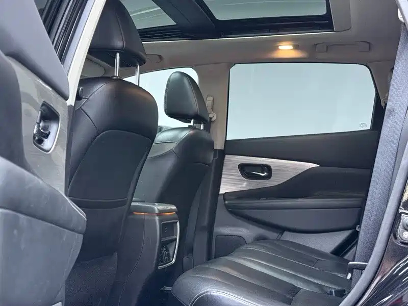 NISSAN MURANO 2019