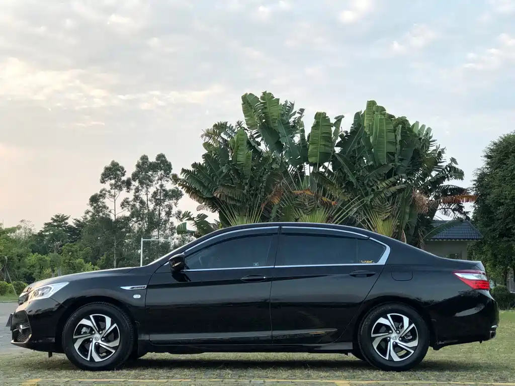 HONDA ACCORD 2016