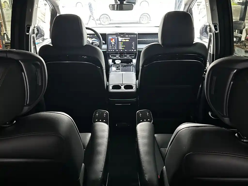 TRUMPCHI M8 2024
