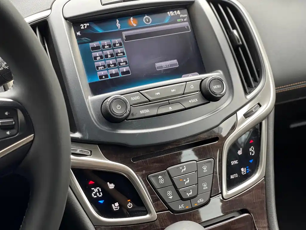 BUICK LACROSSE 2013