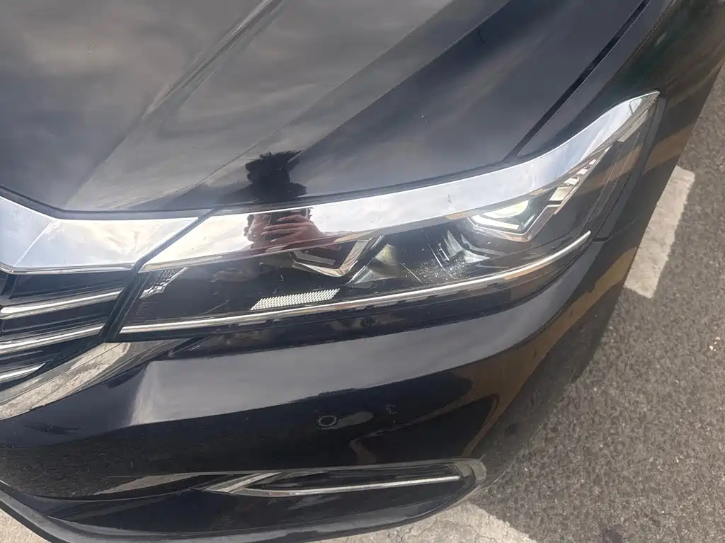 VOLKSWAGEN PASSAT 2019