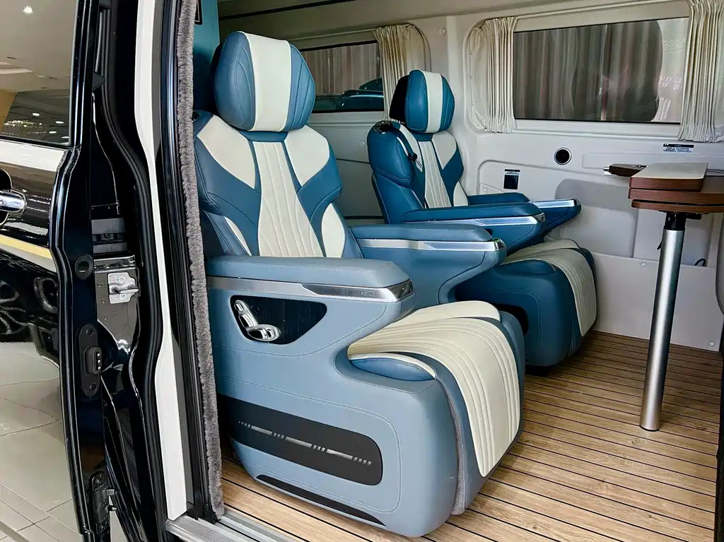 FORD TRANSIT 2024