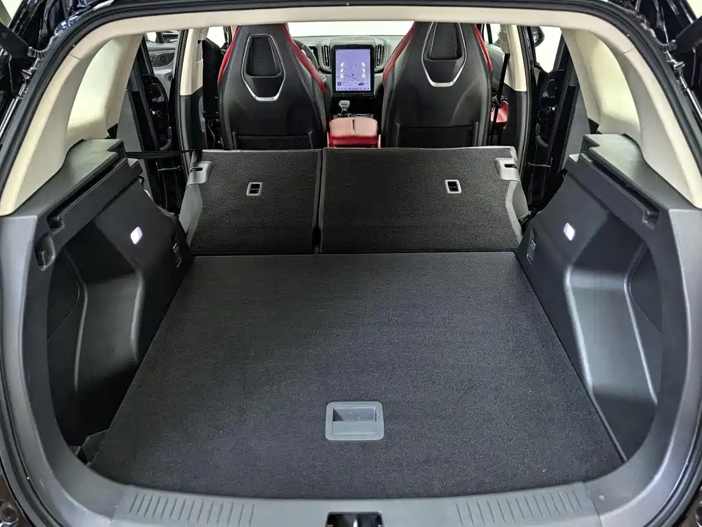 HONGQI HS3 PHEV 2024