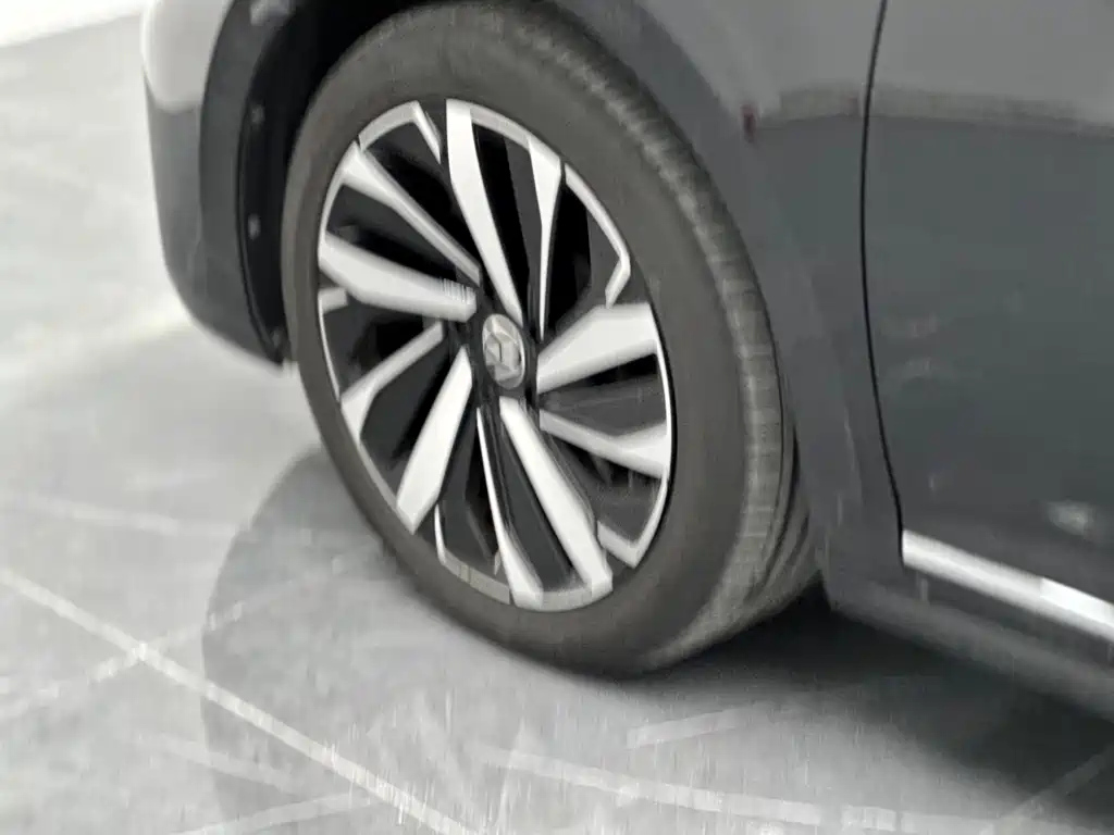 VOLKSWAGEN PASSAT 2022