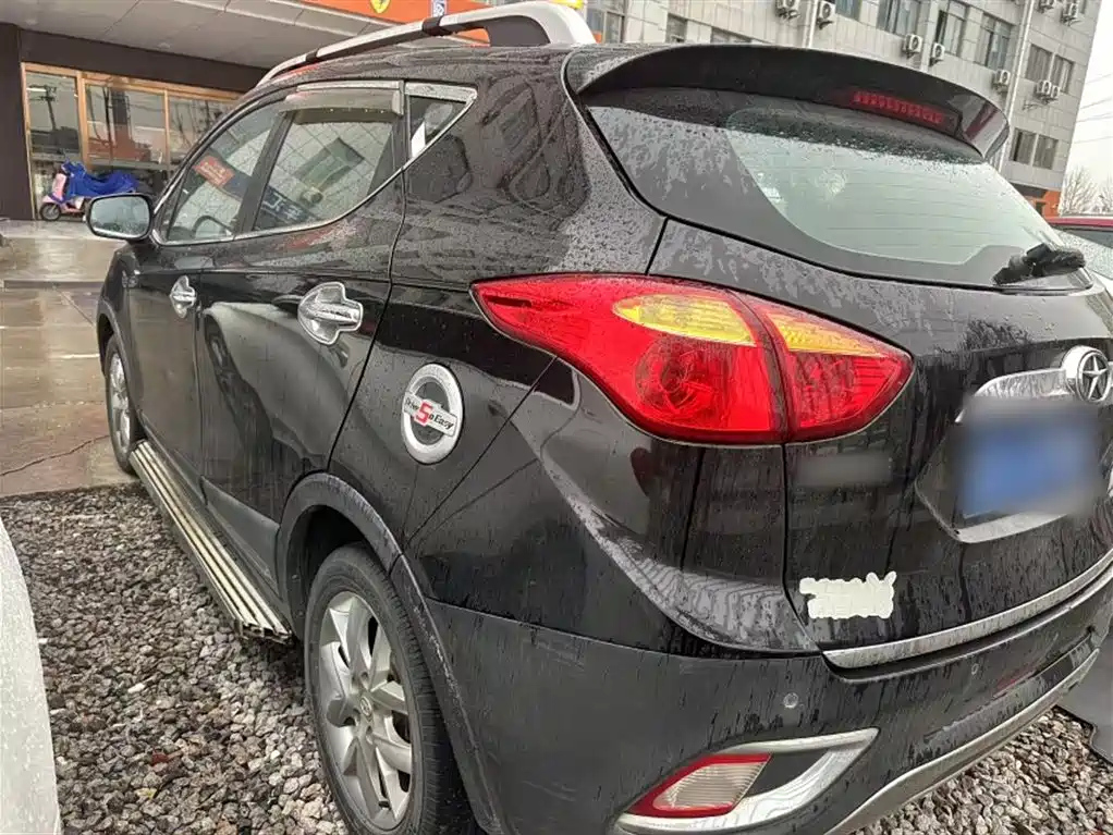 JAC REFINE S3 2014