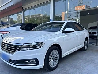 VOLKSWAGEN LAVIDA  2021