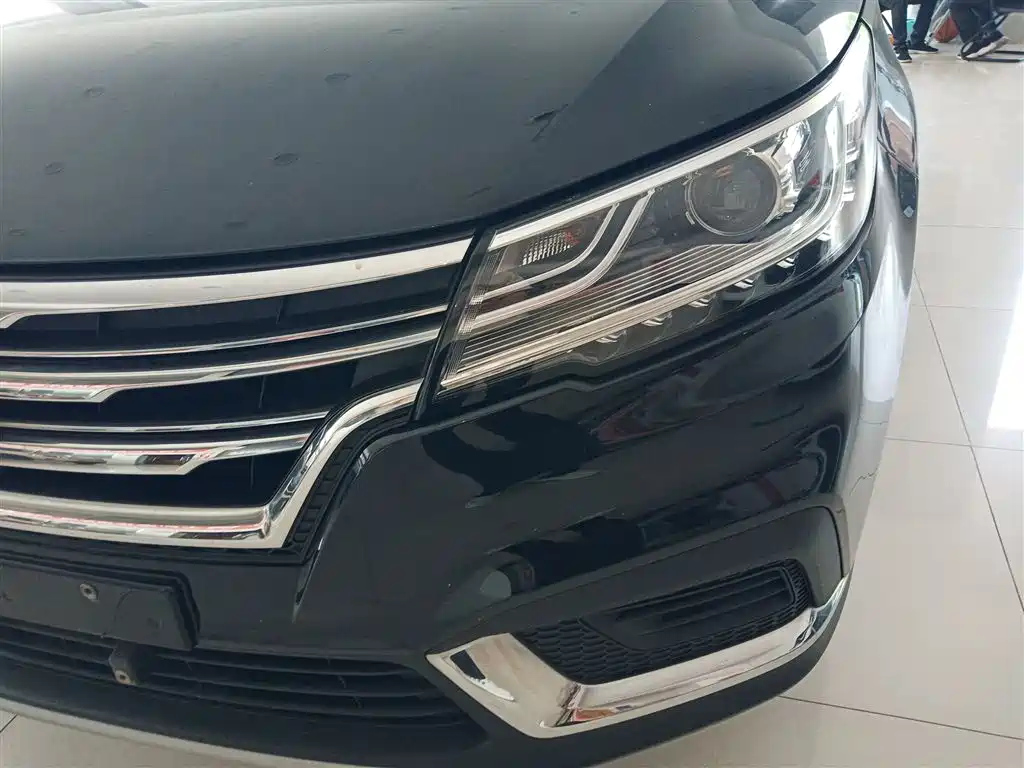 ROEWE RX3 2020