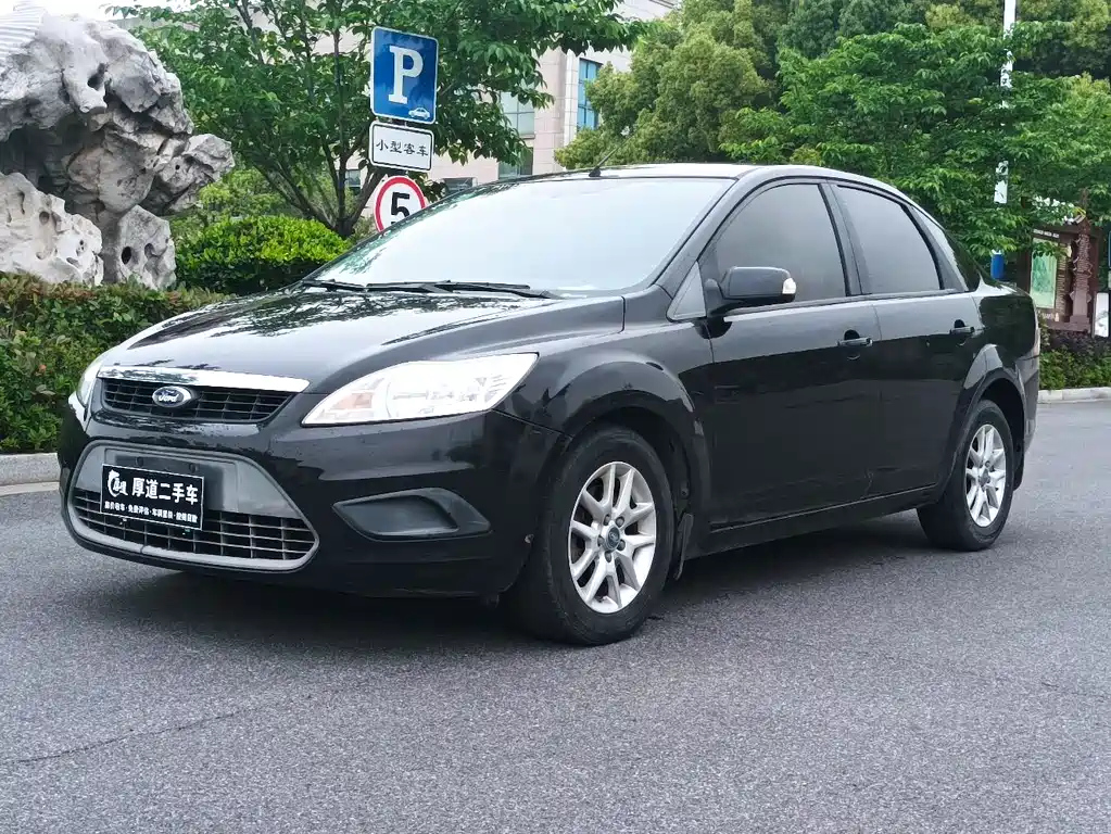 FORD FOCUS 2011