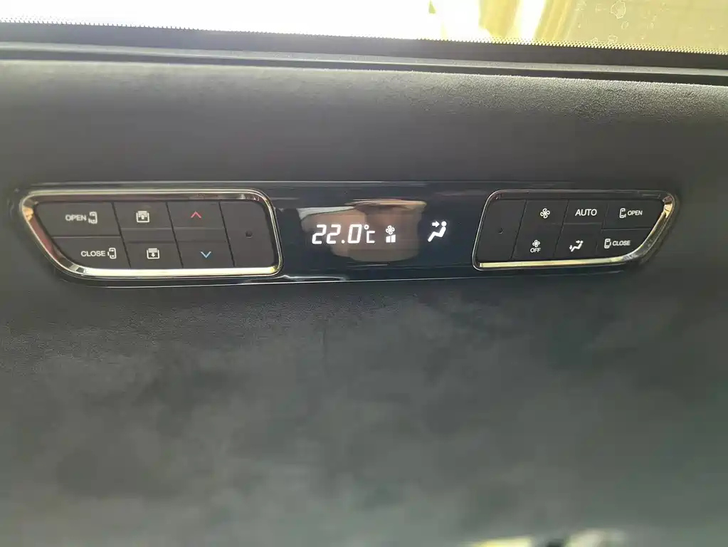 TRUMPCHI M8 2024