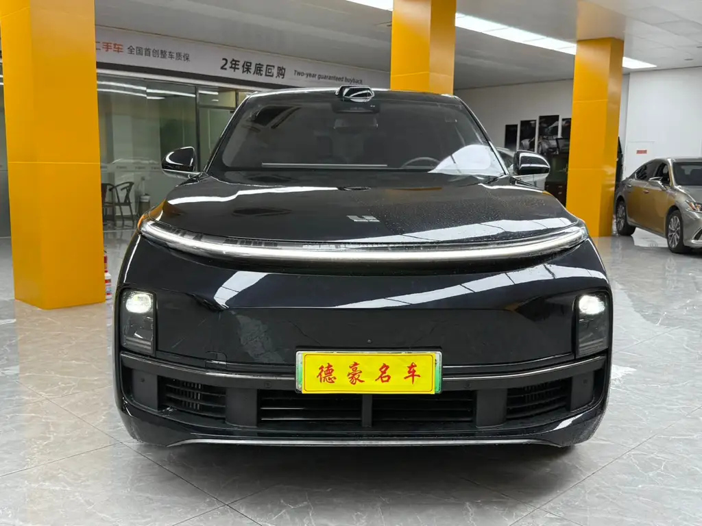 LI AUTO L8 2023