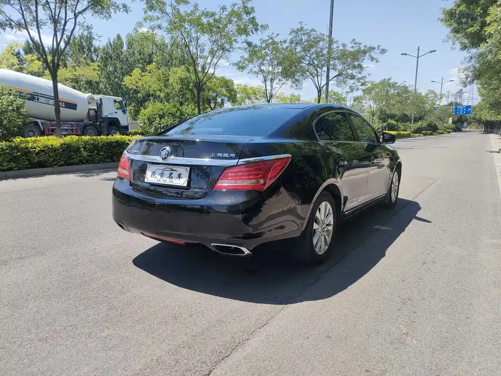 BUICK LACROSSE 2016
