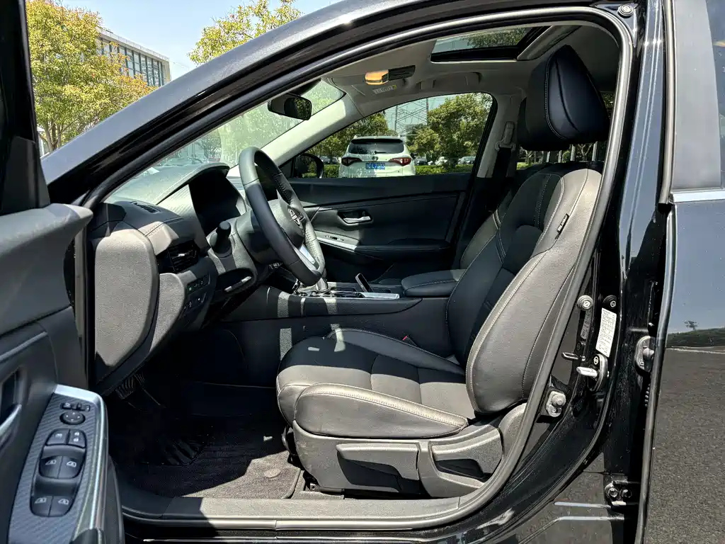 NISSAN SYLPHY 2023