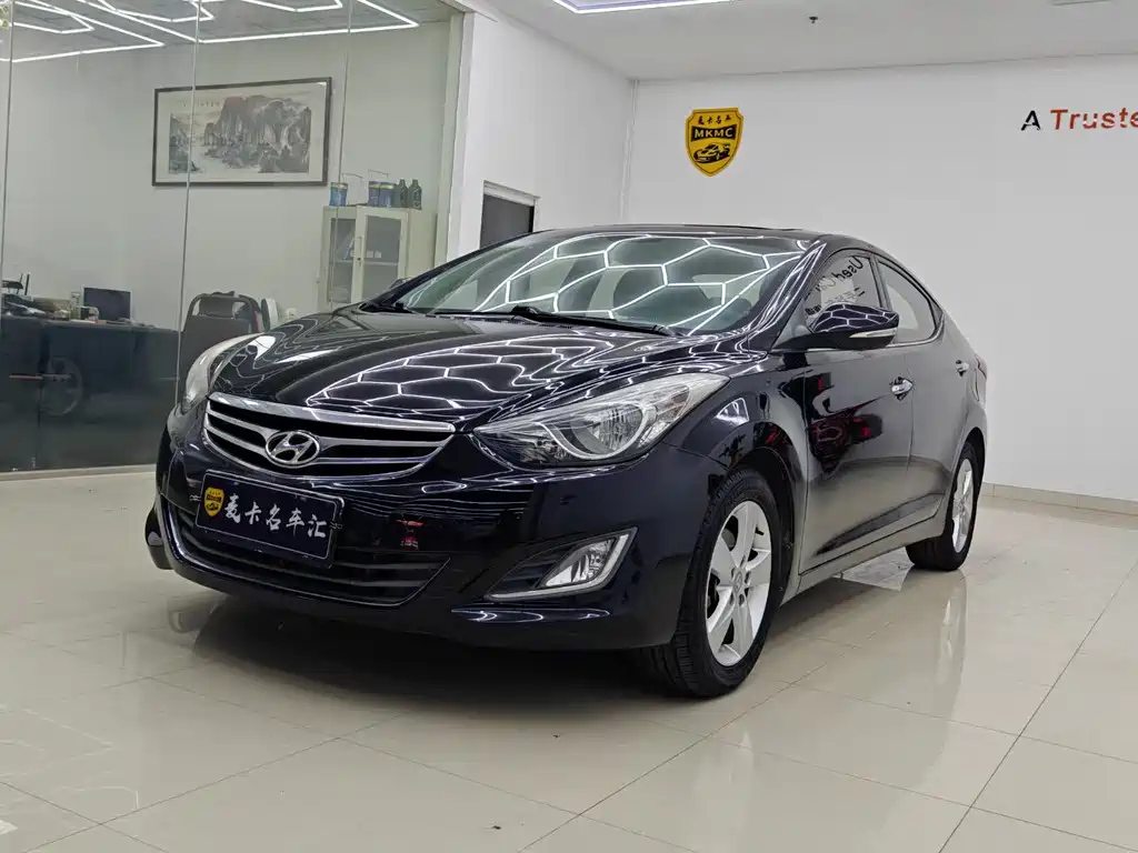 HYUNDAI ELANTRA 2013
