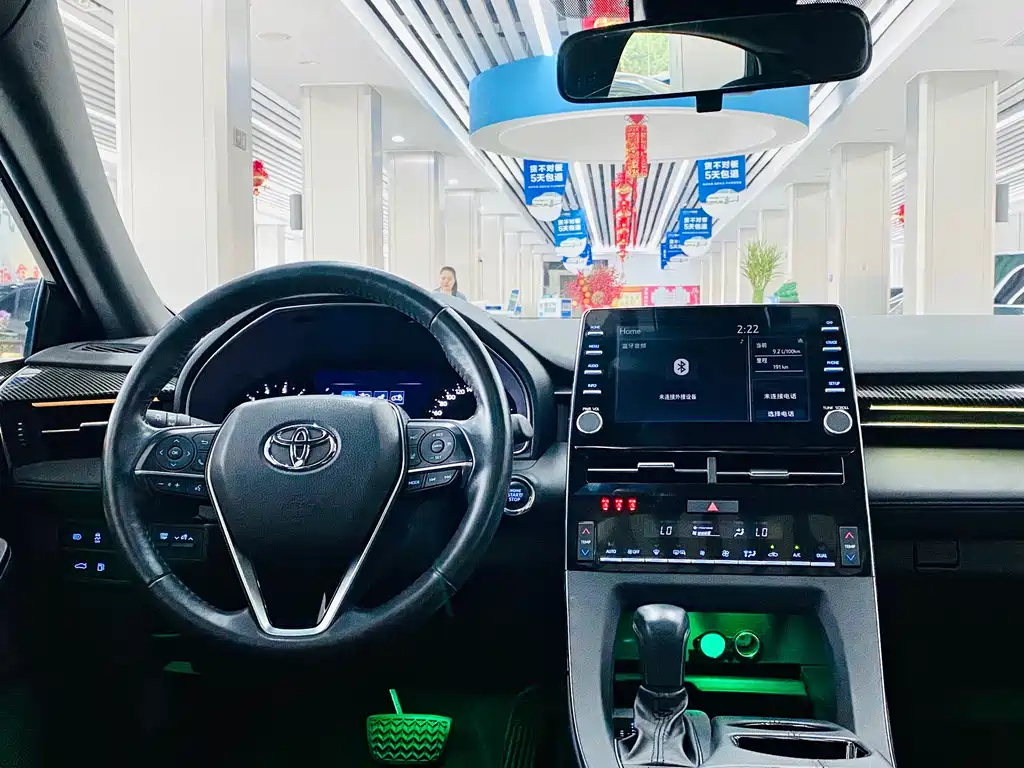 TOYOTA AVALON 2021