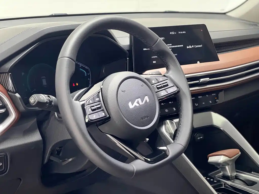 KIA SPORTAGE 2021