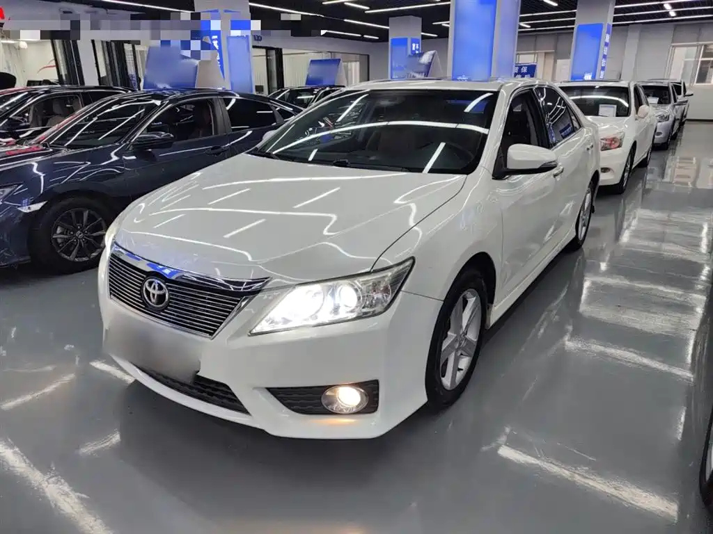 TOYOTA CAMRY 2012