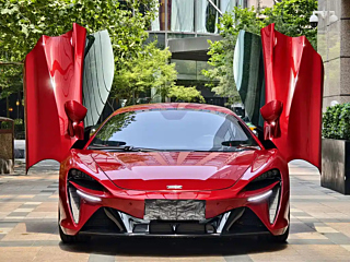 Заказать MCLAREN ARTURA